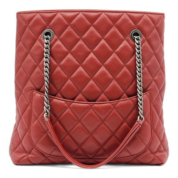 Chanel Urban Delight Quilted Leather Chain Tote in Red - Picture 2 of 11